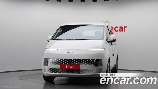 Hyundai Staria 2022 — ფოტო 3/20