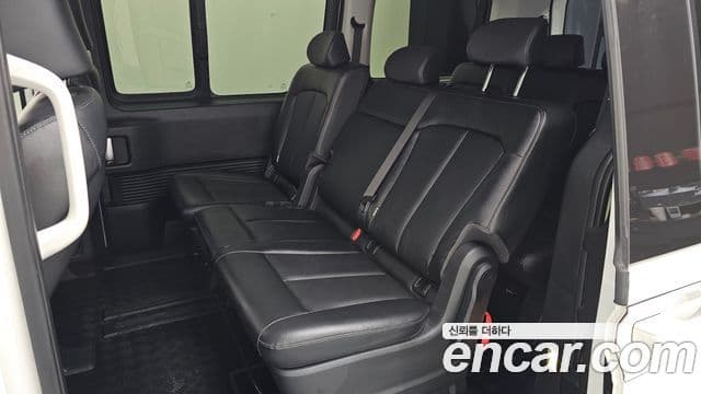Hyundai Staria 2022 — ფოტო 12/20