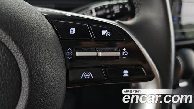 Hyundai Staria 2022 — ფოტო 16/20