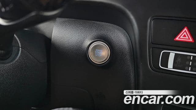 Hyundai Staria 2022 — ფოტო 20/20