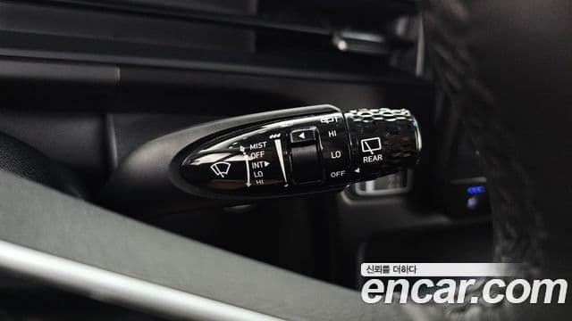 Hyundai Staria 2022 — Photo 10/31