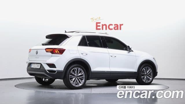 Volkswagen T-Roc 2021 — Şəkil 2/20
