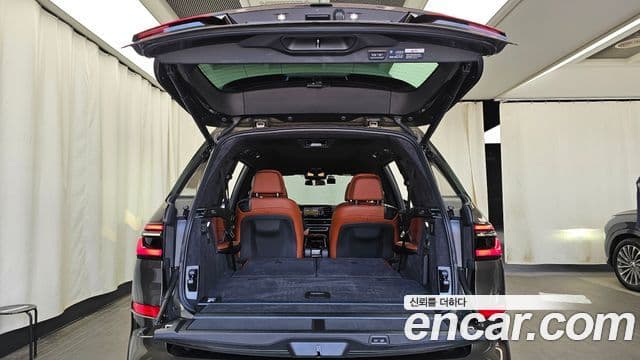 BMW X7 2025 — ფოტო 20/20