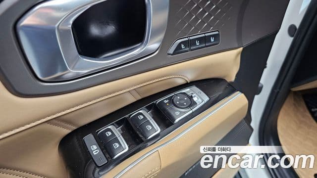 Kia Sorento 2023 — Photo 3/20