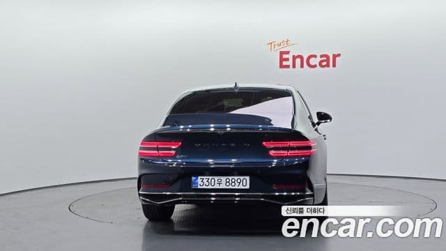 Genesis Electrified G80 2024 — Şəkil 4/20