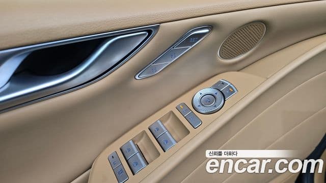 Genesis G80 2024 — ფოტო 16/37