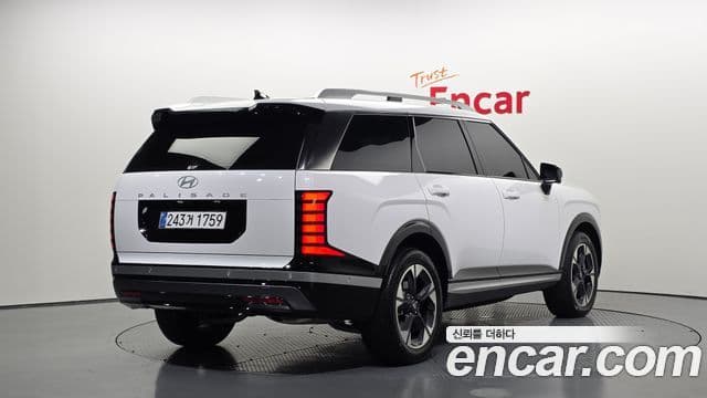 Hyundai Palisade 2025 — ფოტო 2/20