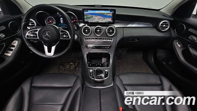 Mercedes-Benz C-Class 2019 — Фото 7/20