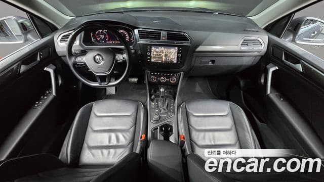 Volkswagen Tiguan 2020 — ფოტო 7/20