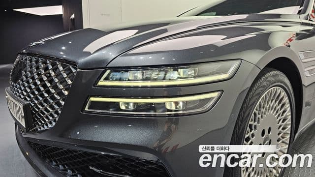 Genesis G80 2020 — Şəkil 22/32