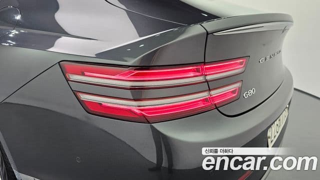 Genesis G80 2020 — Şəkil 19/32