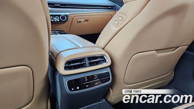 Genesis G80 2020 — Şəkil 23/32