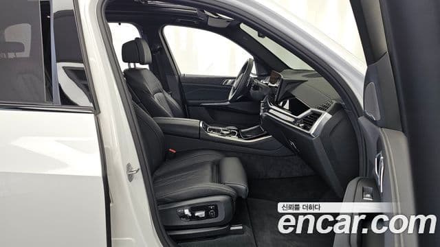 BMW X5 2025 — Фото 11/20