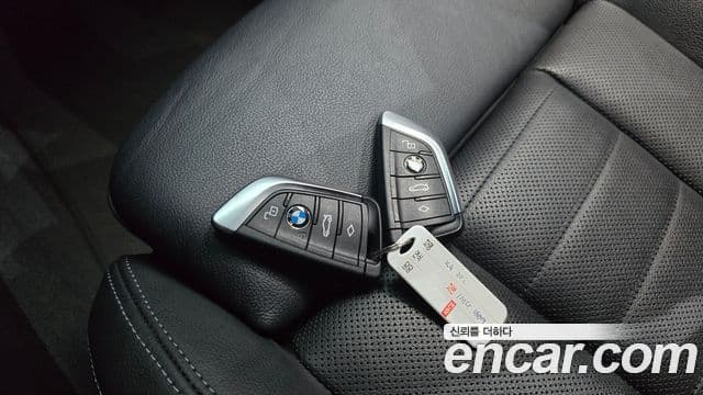BMW X4 2021 — Şəkil 17/20
