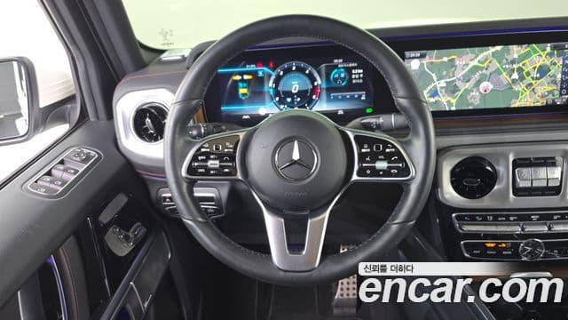 Mercedes-Benz G-Class 2021 — ფოტო 14/20
