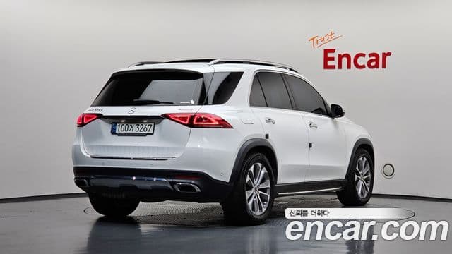 Mercedes-Benz GLE-Class 2021 — Şəkil 2/20