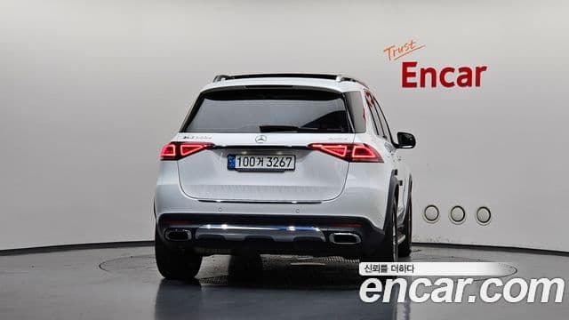Mercedes-Benz GLE-Class 2021 — Şəkil 4/20