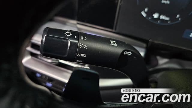Hyundai Grandeur Hybrid 2023 — Şəkil 2/31