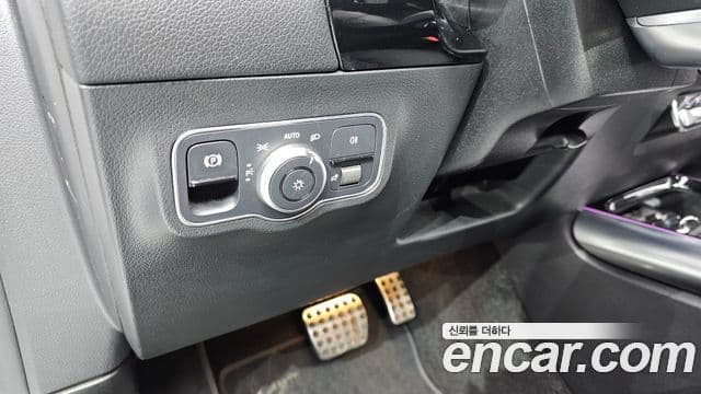 Mercedes-Benz EQA 2023 — ფოტო 8/32