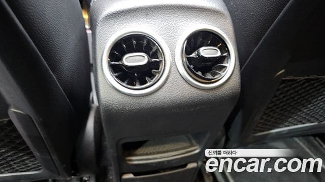 Mercedes-Benz EQA 2023 — ფოტო 14/32