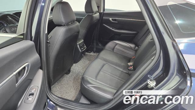 Hyundai Sonata 2019 — Фото 18/20