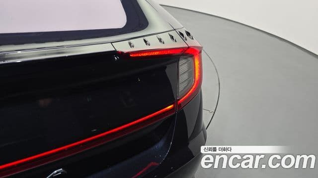 Hyundai Sonata Hybrid 2019 — ფოტო 30/31