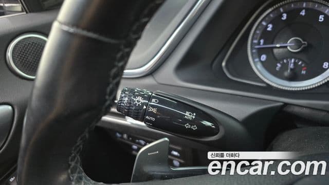 Hyundai Sonata Hybrid 2019 — ფოტო 10/31