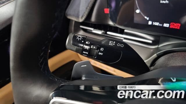 Kia Carnival 2023 — Photo 19/35