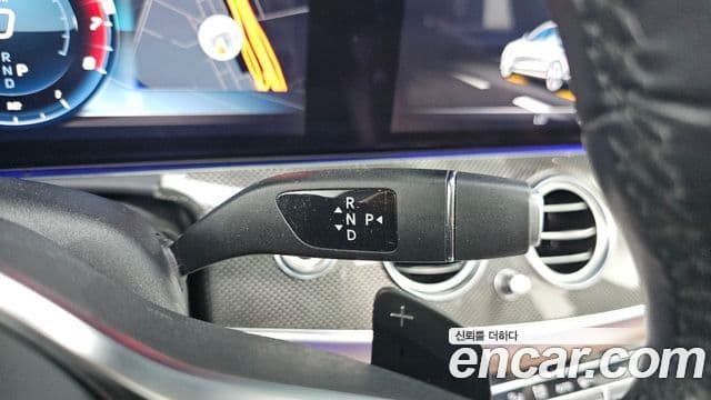 Mercedes-Benz E-Class 2019 — ფოტო 9/20