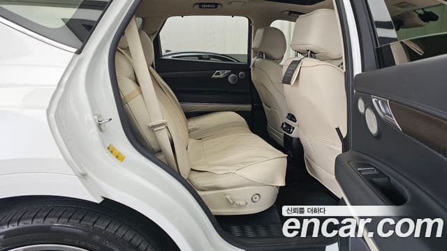 Genesis GV80 2020 — ფოტო 12/20