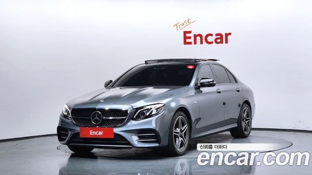 Mercedes-Benz E-Class 2019 — ფოტო 1/20