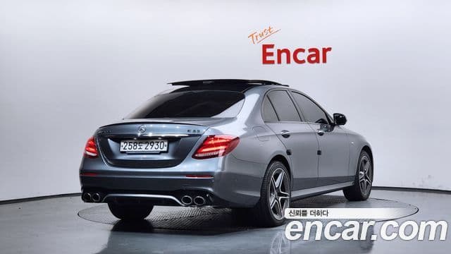 Mercedes-Benz E-Class 2019 — Фото 2/20