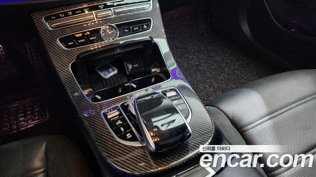 Mercedes-Benz E-Class 2019 — ფოტო 9/20