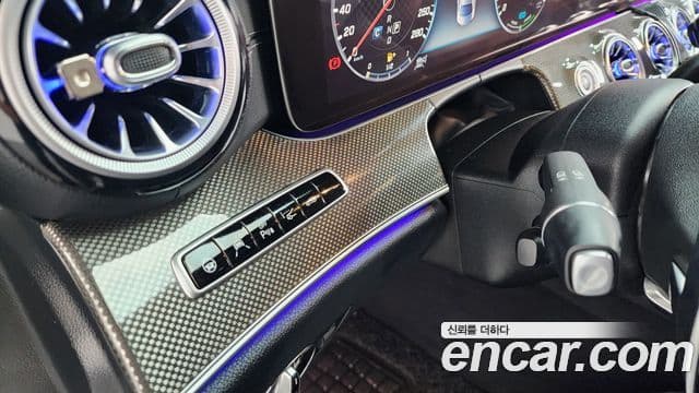 Mercedes-Benz E-Class 2019 — ფოტო 20/20