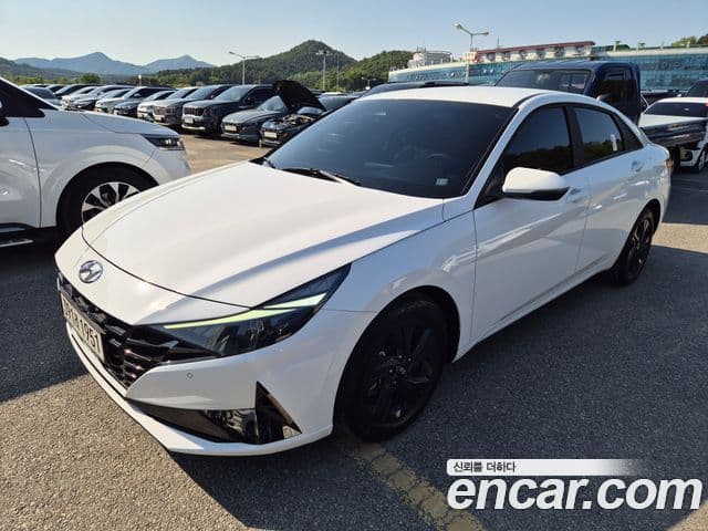 Hyundai Avante 2022 — ფოტო 2/20