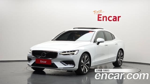Volvo S60 2024 — Şəkil 1/20