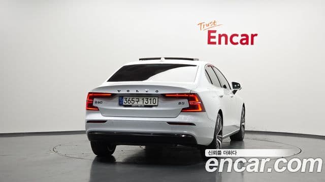 Volvo S60 2024 — Şəkil 4/20