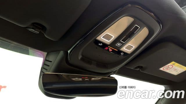Volvo S60 2024 — Photo 6/32
