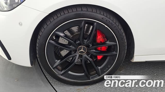 Mercedes-Benz E-Class 2023 — Фото 5/20