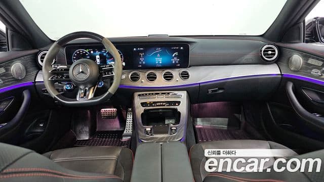 Mercedes-Benz E-Class 2023 — Фото 7/20