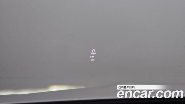 Mercedes-Benz E-Class 2023 — Фото 15/20