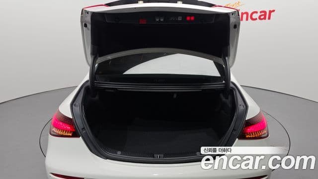 Mercedes-Benz E-Class 2023 — Фото 20/20