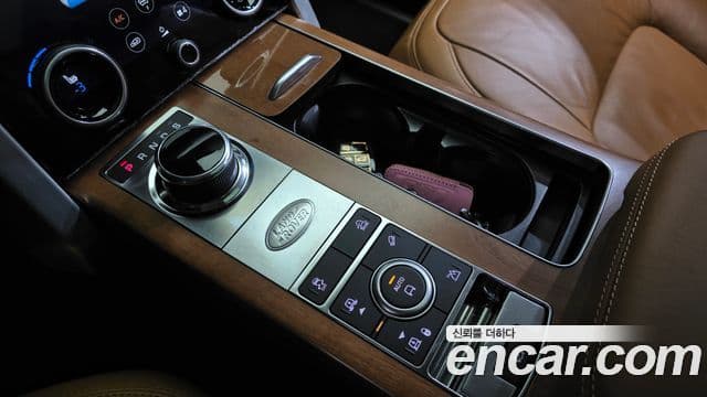 Land Rover Range Rover 2018 — Şəkil 9/20