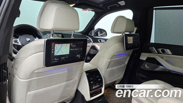 BMW X7 2021 — Şəkil 22/32