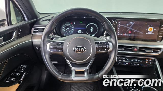 Kia K5 2020 — Şəkil 12/20