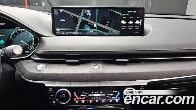 Genesis Electrified G80 2023 — Şəkil 14/20
