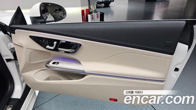 Mercedes-Benz CLE-Class 2025 — Photo 33/36