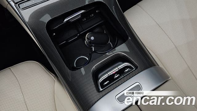 Mercedes-Benz CLE-Class 2025 — Photo 3/36