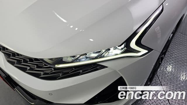 Kia K5 2020 — ფოტო 9/30