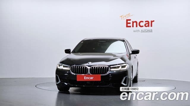 BMW 5 Series 2022 — Şəkil 3/20